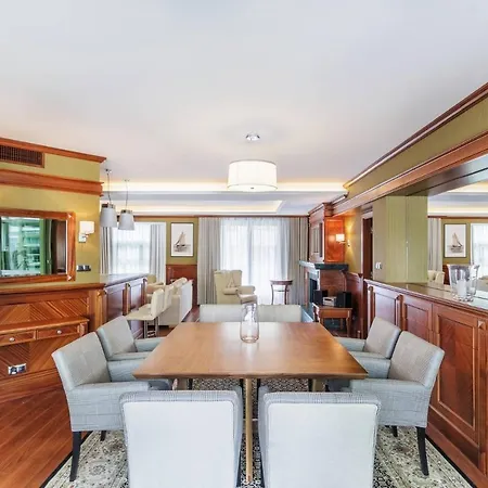 Prestige With Sauna By Grand *