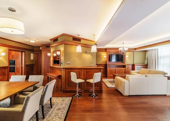 公寓 Prestige With Sauna By Grand