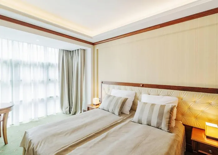 Prestige With Sauna By Grand 索波特